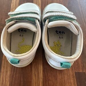 Ten Little Everyday Sneaker - Simply White Size 6.5